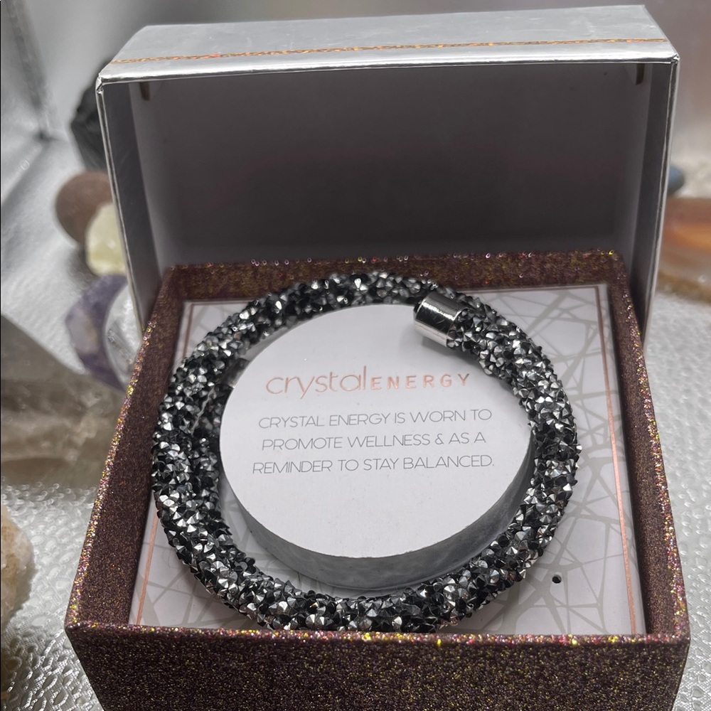 2.20.26-4 Crystal Energy Wraparound Grey & Black Crystals New in Box